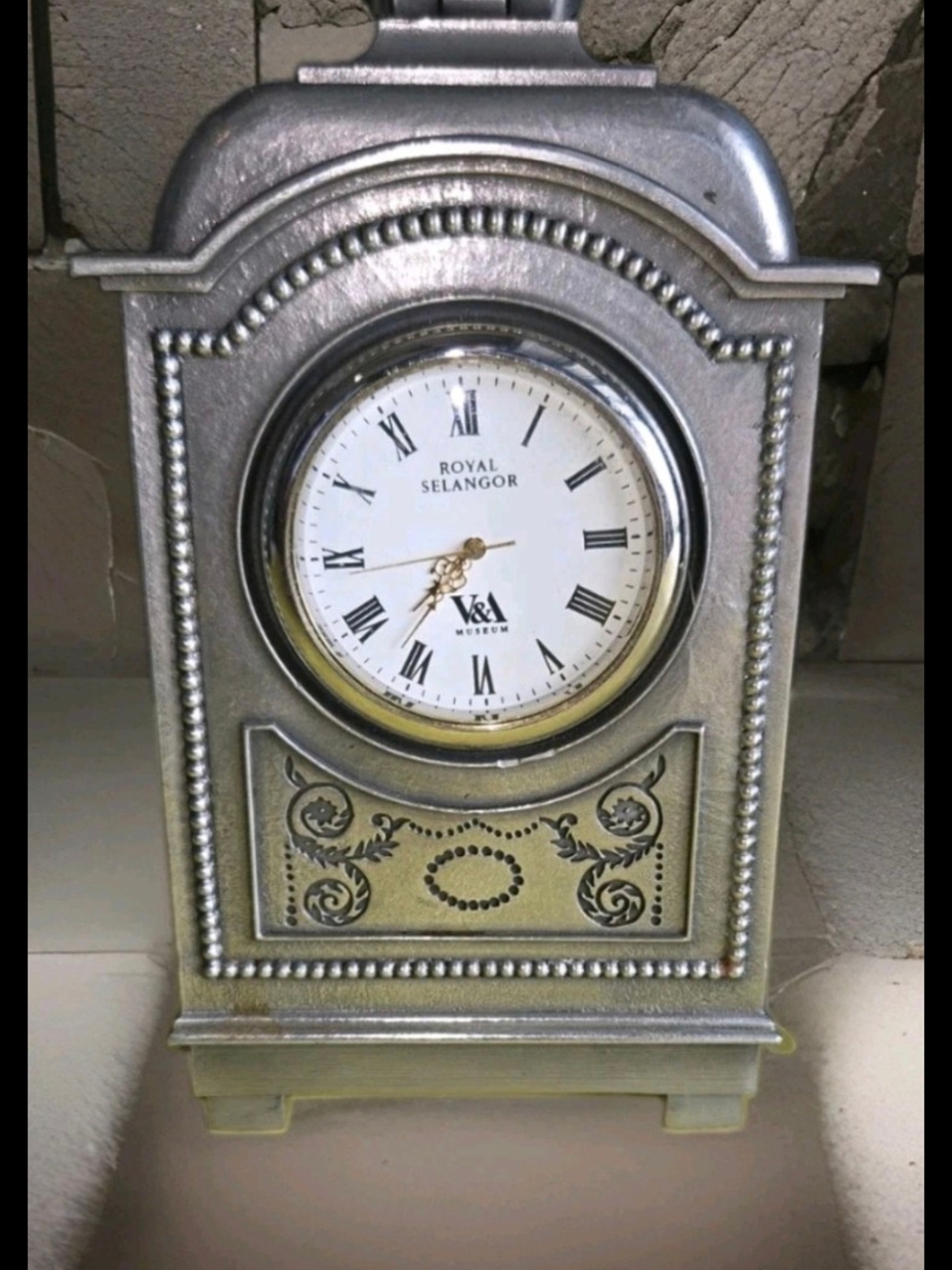 Beautiful Royal Selangor Hand Finished Functional Pewter Carriage Table Clock